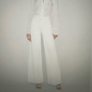 Frame Triple Binding Wide Leg White Jean - NWT